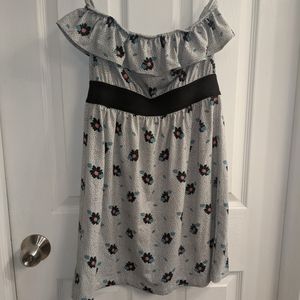 Kimchi Blue Urban Outfitters Strapless Dress - Size Small